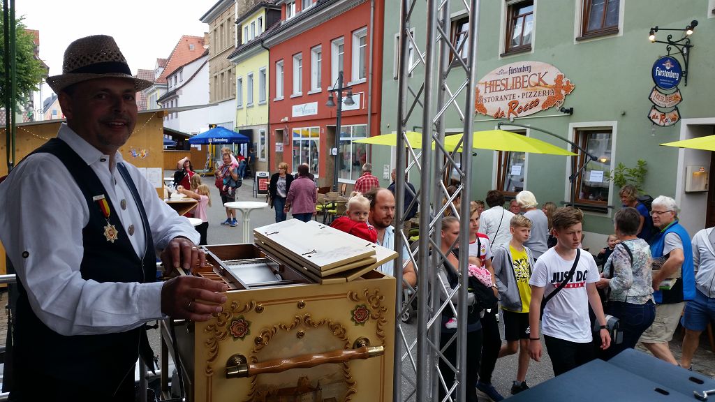 Geisingen Stadtfest Drehorgelkonzert